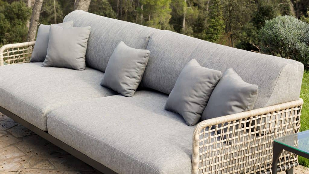 24302_Loveseat-Ribs_White-Seashell-Polyrod-5mm_Skyline_2