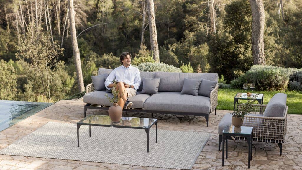 24304-Coffee-Table-Ribs-Aluminum-Carbon-Skyline-Design-04