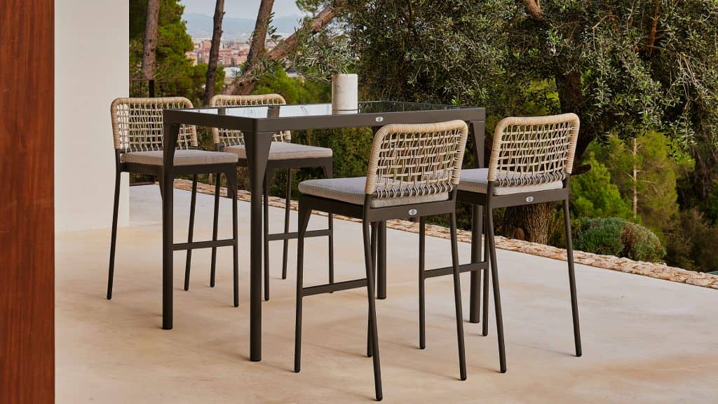 24309.14_Bar table Ribs_Aluminum Carbon_Skyline_0