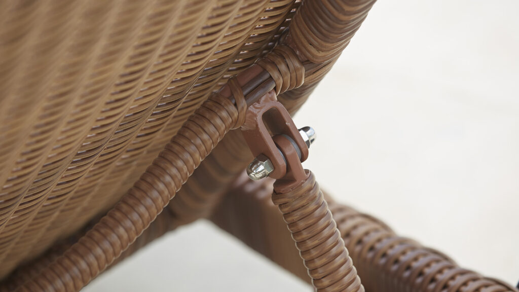 2984 EBONY Skyline LOUNGER SOPHIE RED PULUT OMEGA 6 mm 11