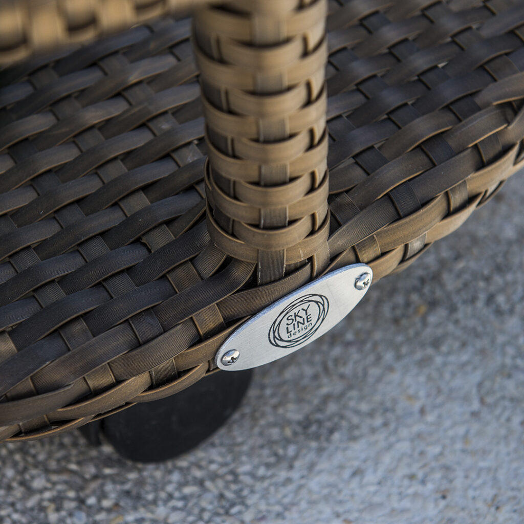 2990 CALLY Skyline Design SERVING TABLE MOCCA Polypeel 7 mm 08