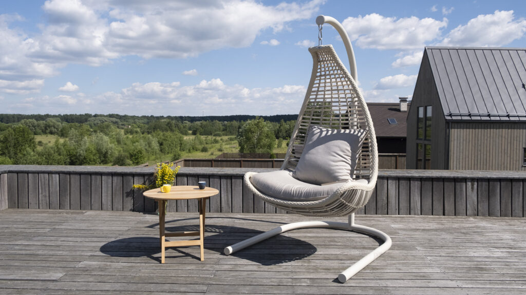 30049 CELESTE Skyline Design HANGING CHAIR Skyline Design 01