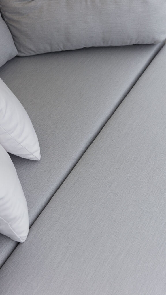 84820.02 Dynasty Skyline Daybed KUBU Mushroom 15mm 04