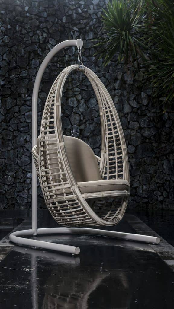 HANGING_CHAIRS_Skyline_HERI_04
