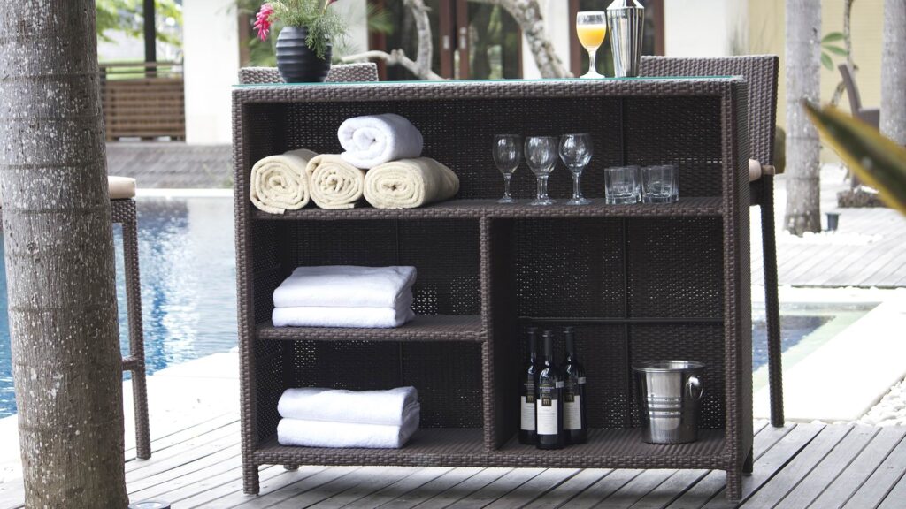 OCCASIONALS_Skyline_Design_-Euro-bar-table_22713_3