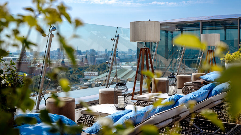 SKYLINE DESIGN RITZ CARLTON 07