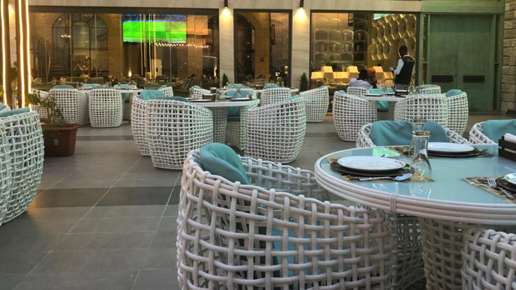 Skyline Design Fairouz Abidjan Restaurant 05