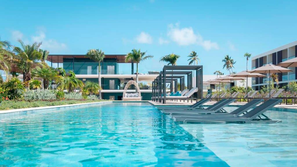 Skyline_Design_LIVE-AQUA-BEACH-RESORT_PUNTA-CANA_02